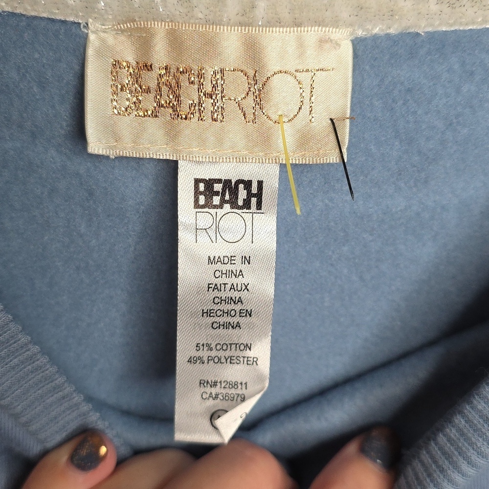 Beach Riot Light Blue Sweatshirt NWOT - Picture 2 of 5
